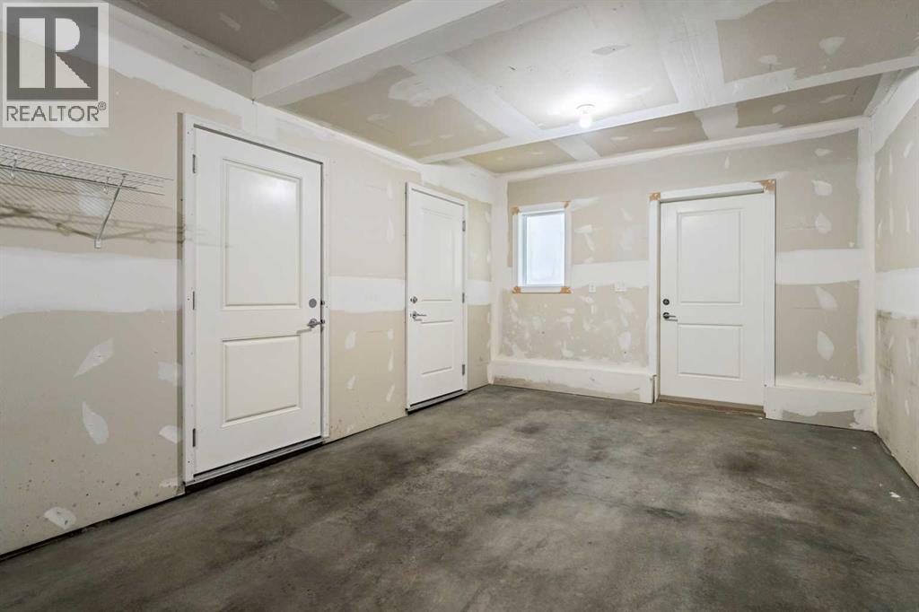#203 355 Nolancrest Heights NW - Image 35