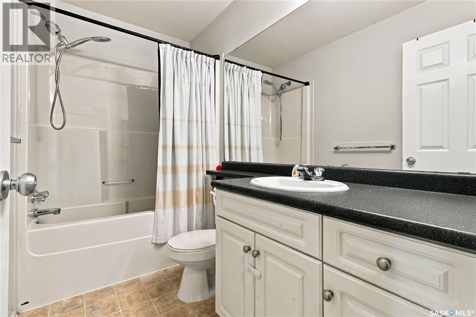 #115 203 Herold TERRACE - 16
