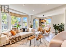 Living room - 6 Wheeler Avenue, Toronto, ON M4L3V2 Photo 7