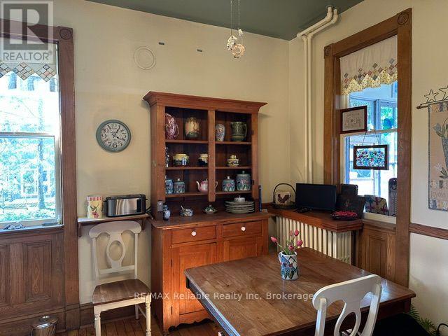 19 SPARLING STREET - 28