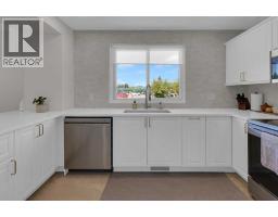2 Crocus Crescent - photo 13