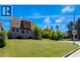 2 Crocus Crescent - photo 42