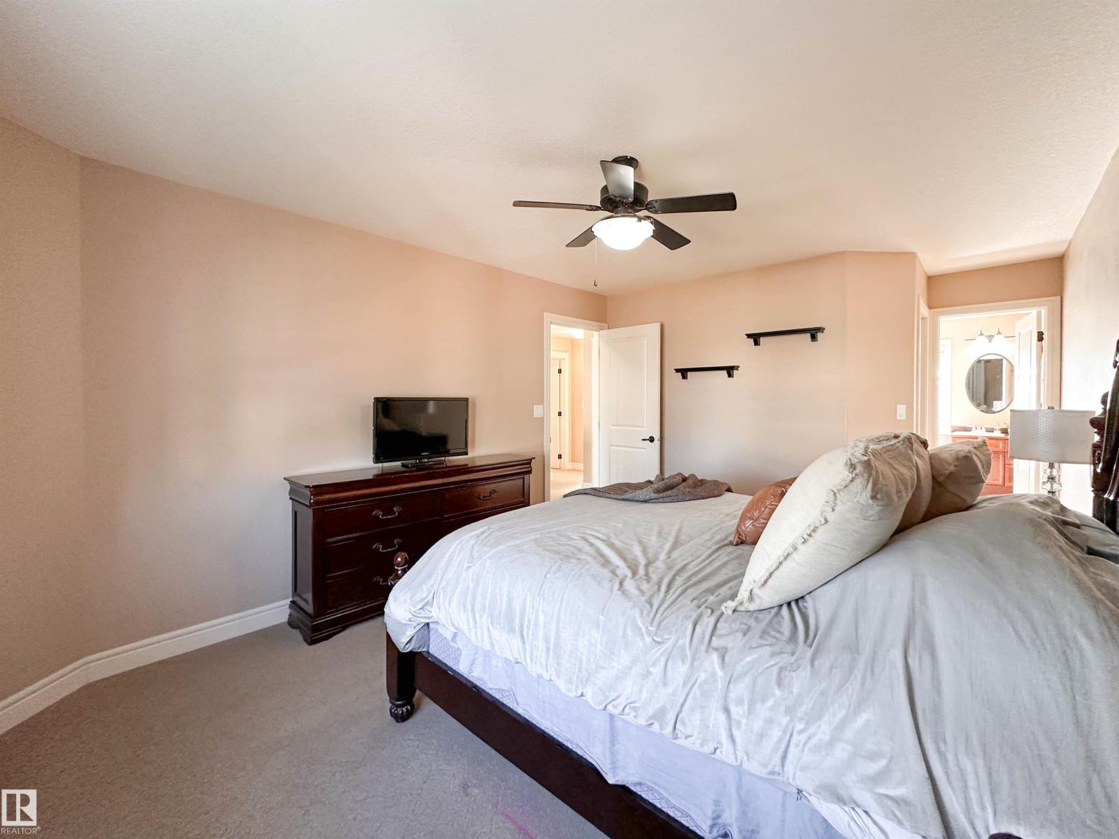 16 NORMANDEAU CR - Image 31