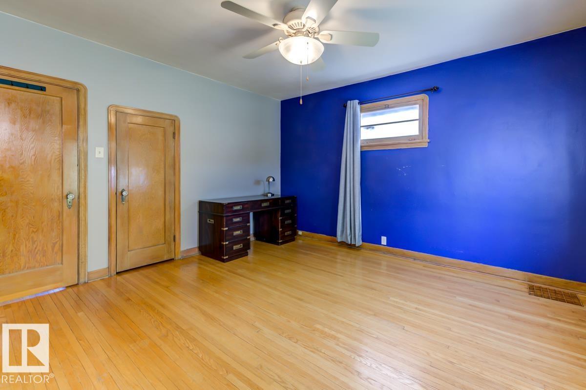 10514 127 Street NW - 35