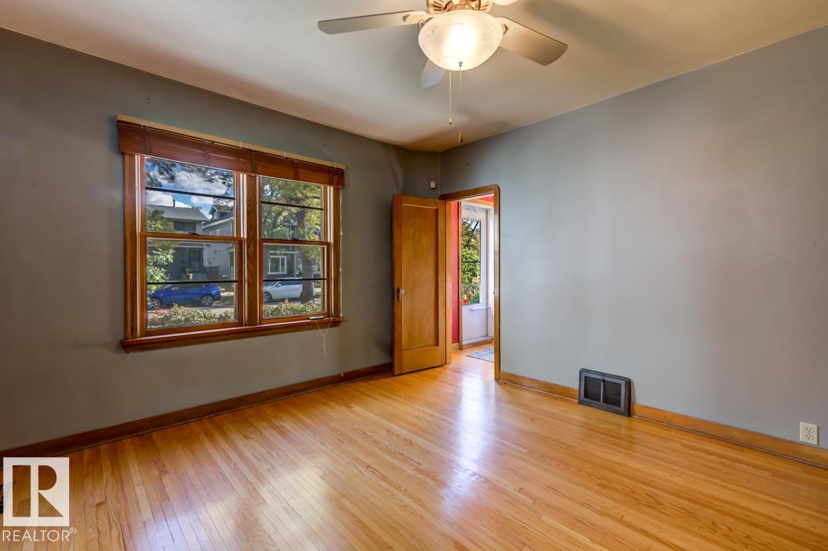 10514 127 Street NW - Image 37