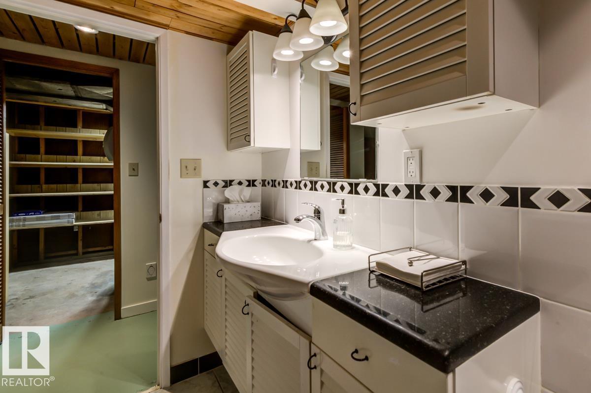 10514 127 Street NW - Image 46