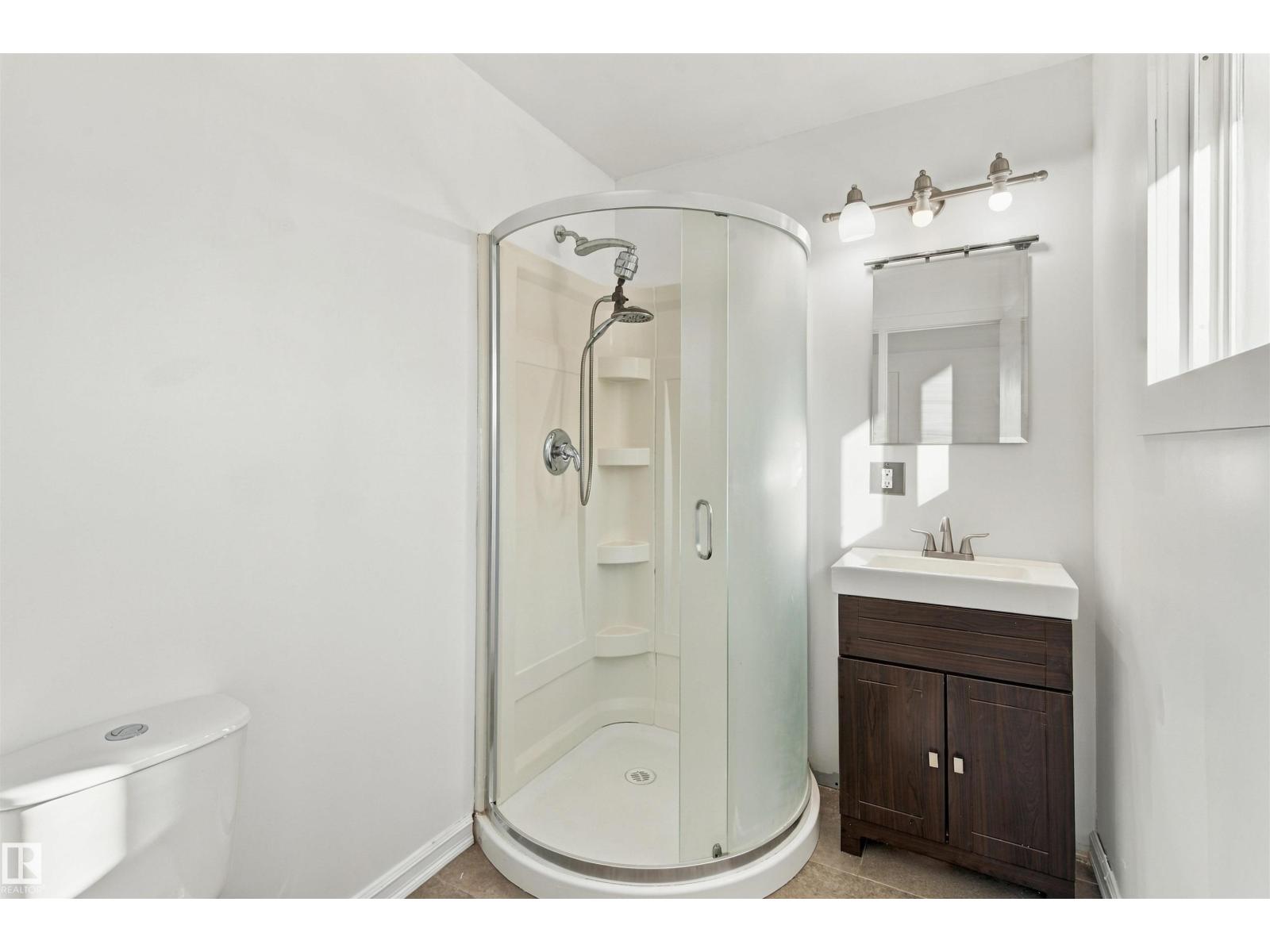4102 48 Street - Image 12