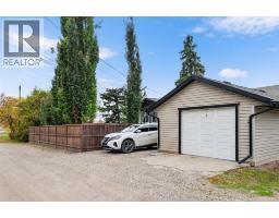 328 19 Street NE - photo 36