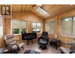 328 19 Street NE - photo 16