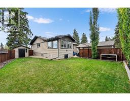 328 19 Street NE - photo 32