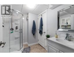 328 19 Street NE - photo 24