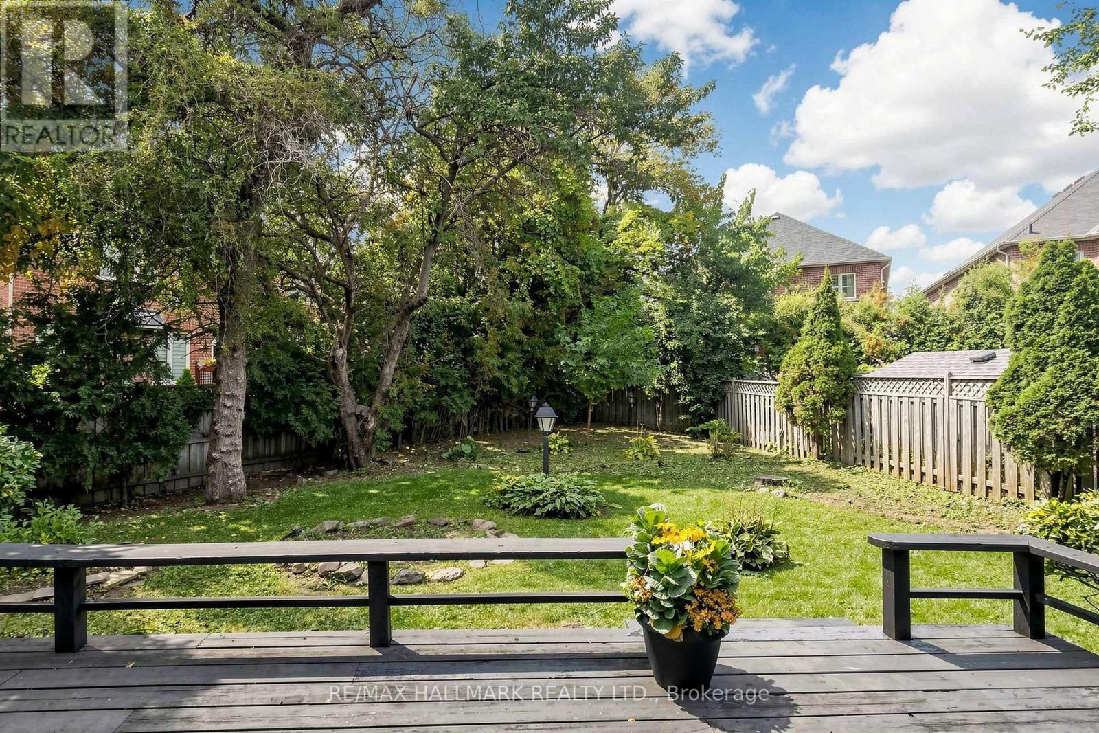 10 DRIFTWOOD COURT - 26
