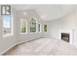10 Driftwood Court, Richmond Hill, ON L4E3K8 Photo 13