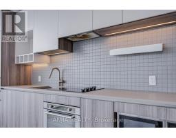 6102 - 5 Buttermill Avenue, Vaughan, ON L4K0J5 Photo 14