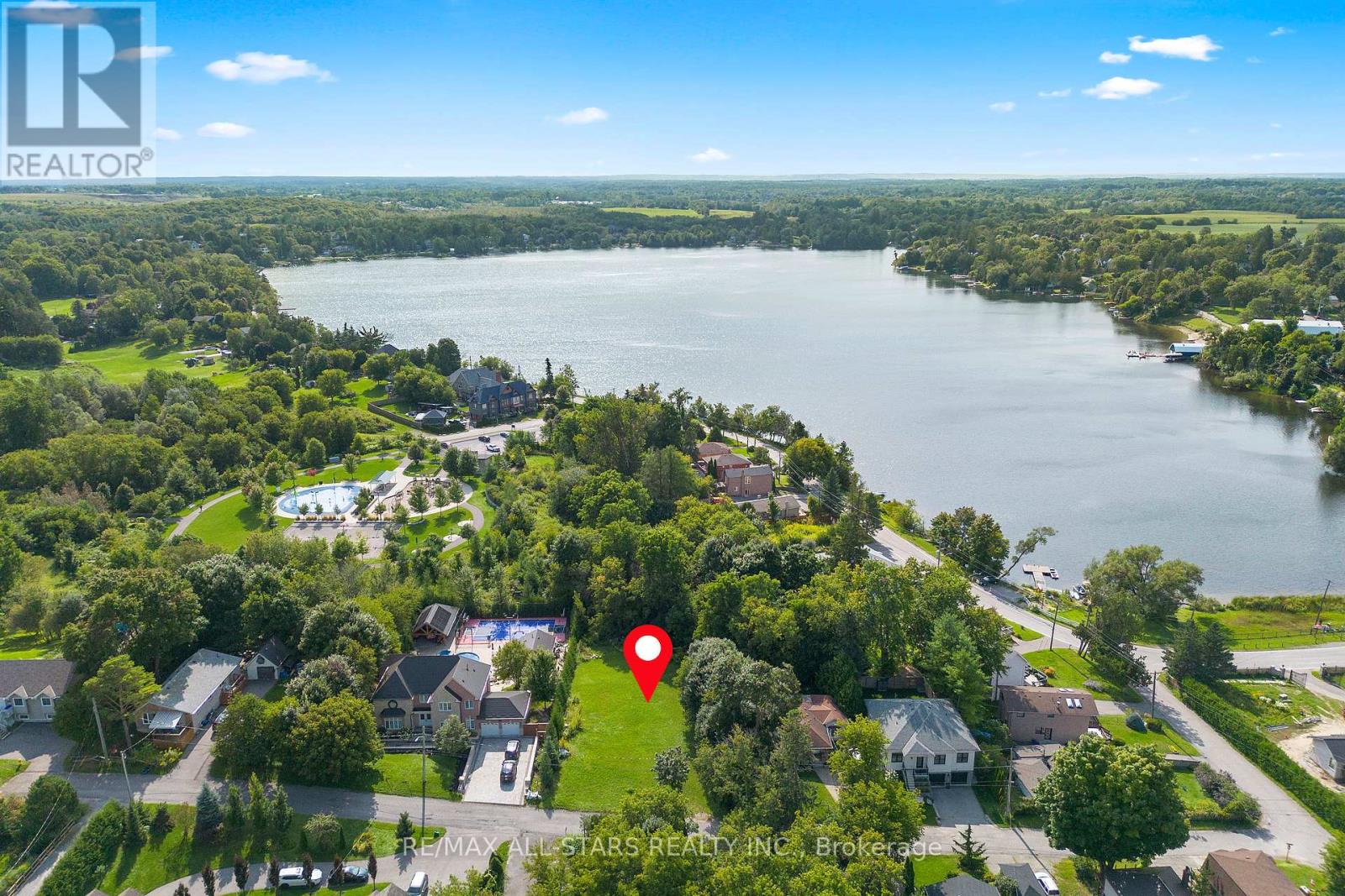 12 Churchill Drive South, Whitchurch-Stouffville, ON photo 16