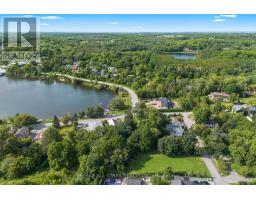 12 Churchill Drive S, Whitchurch Stouffville, ON L4A7X3 Photo 12