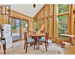 2 Briarwood Court, Springwater, ON L0L1X0 Photo 11