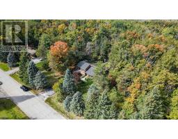 2 Briarwood Court, Springwater, ON L0L1X0 Photo 25
