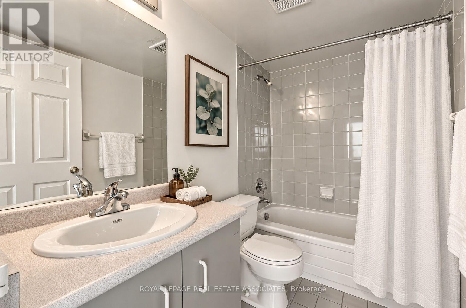 808- 350 Rathburn Road West, Mississauga, ON photo 32