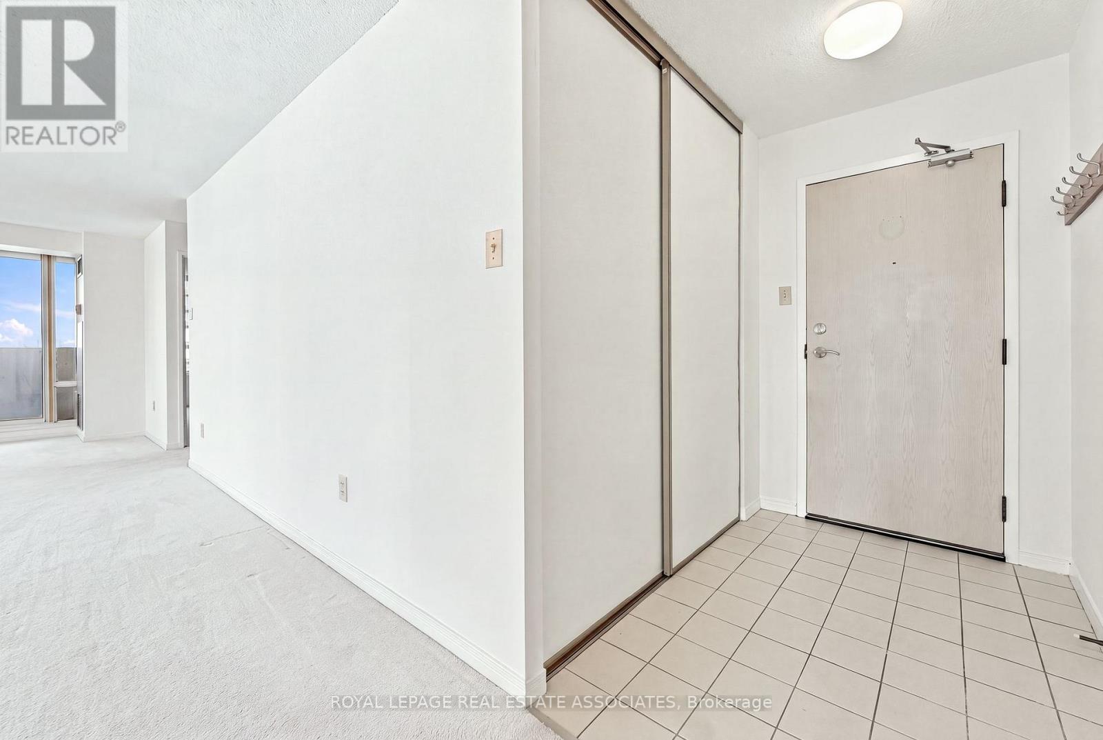Photo of 808 - 350 RATHBURN ROAD W