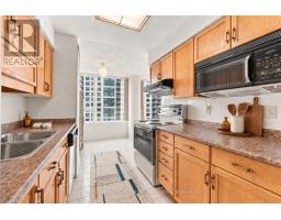 808 - 350 Rathburn Road W, Mississauga, ON L5B3Y2 Photo 21
