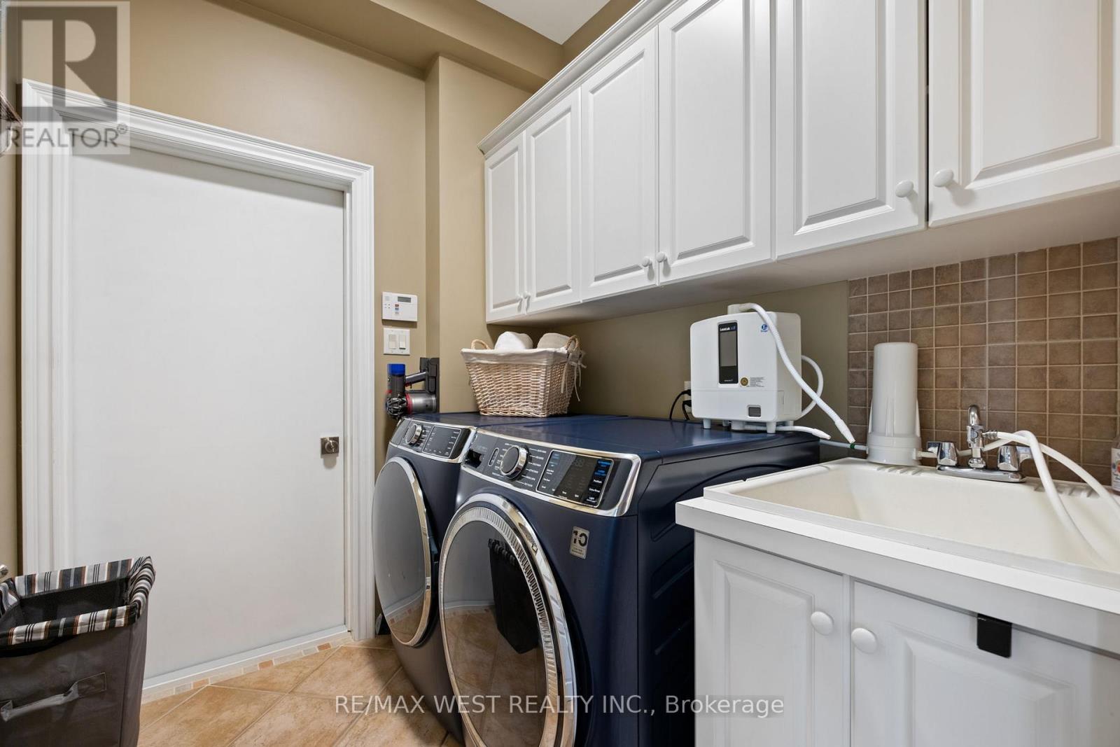 11 TREMONT ROAD - Image 21
