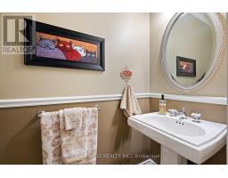 11 Tremont Road, Toronto, ON M9B3X3 Photo 20
