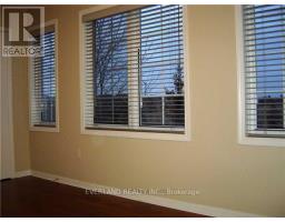 2344 Proudfoot Trail, Oakville, ON L6M3Y2 Photo 12
