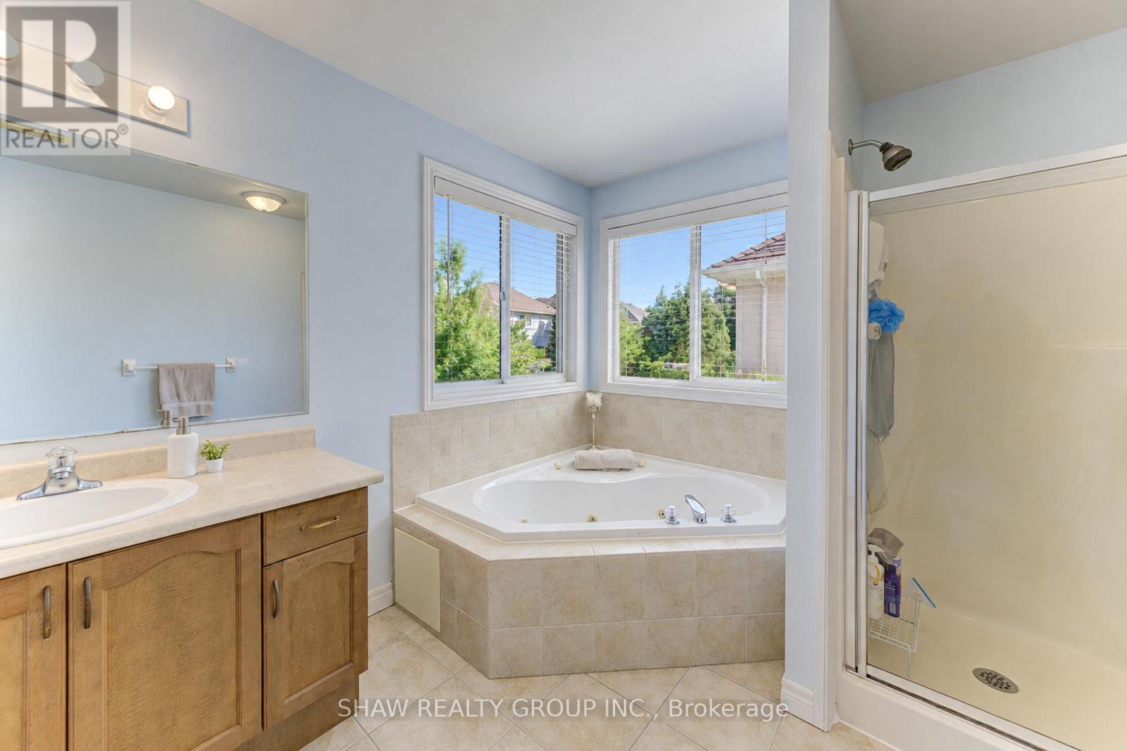 88 Decaro Crescent, Cambridge, ON photo 30