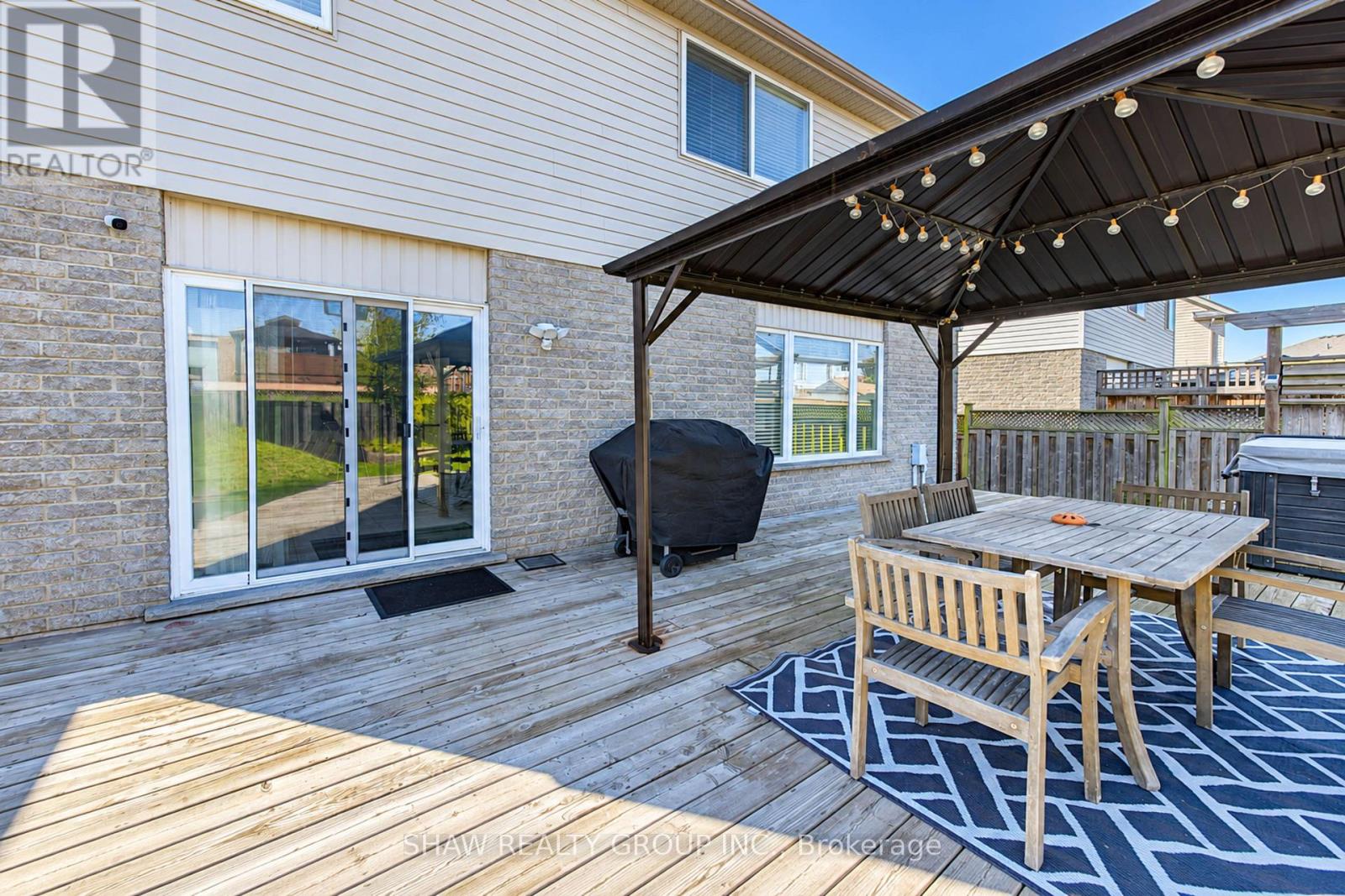 88 Decaro Crescent, Cambridge, ON photo 47