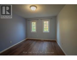 971 Creekside Drive, Waterloo, ON N2V2W5 Photo 12