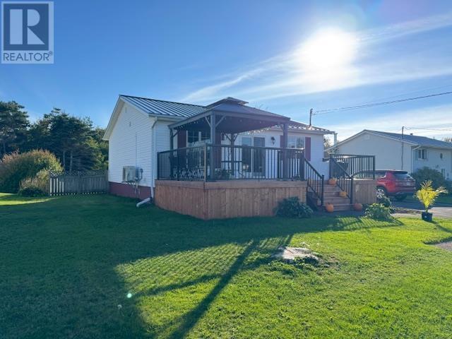 52 MacWilliams Drive - 2