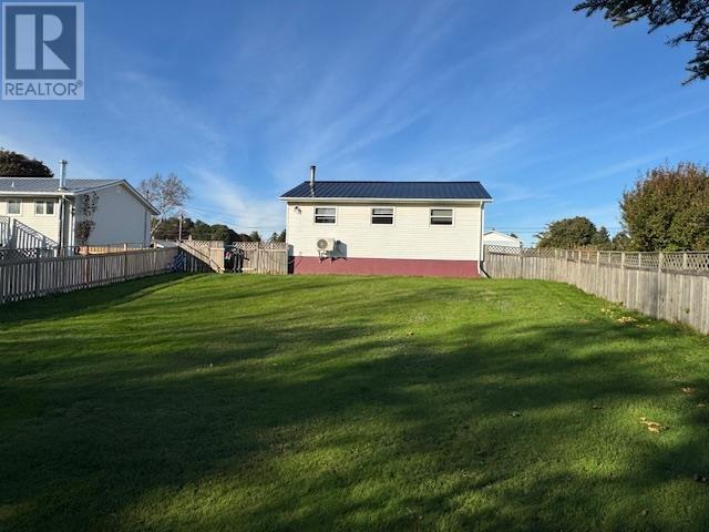52 MacWilliams Drive - 27