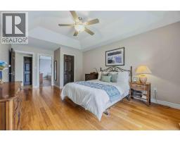 4303 Garden Crescent, Petrolia, ON N0N1R0 Photo 16