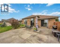 4303 Garden Crescent, Petrolia, ON N0N1R0 Photo 31