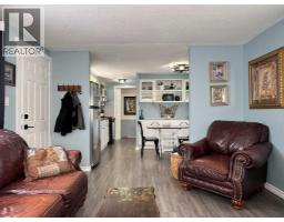 Primary Bedroom - 37, 5301 2 Street, Coalhurst, AB T0L0V0 Photo 6