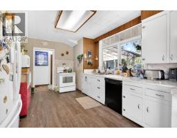 28203 Lougheed Highway, Maple Ridge, BC V2W1L1 Photo 14