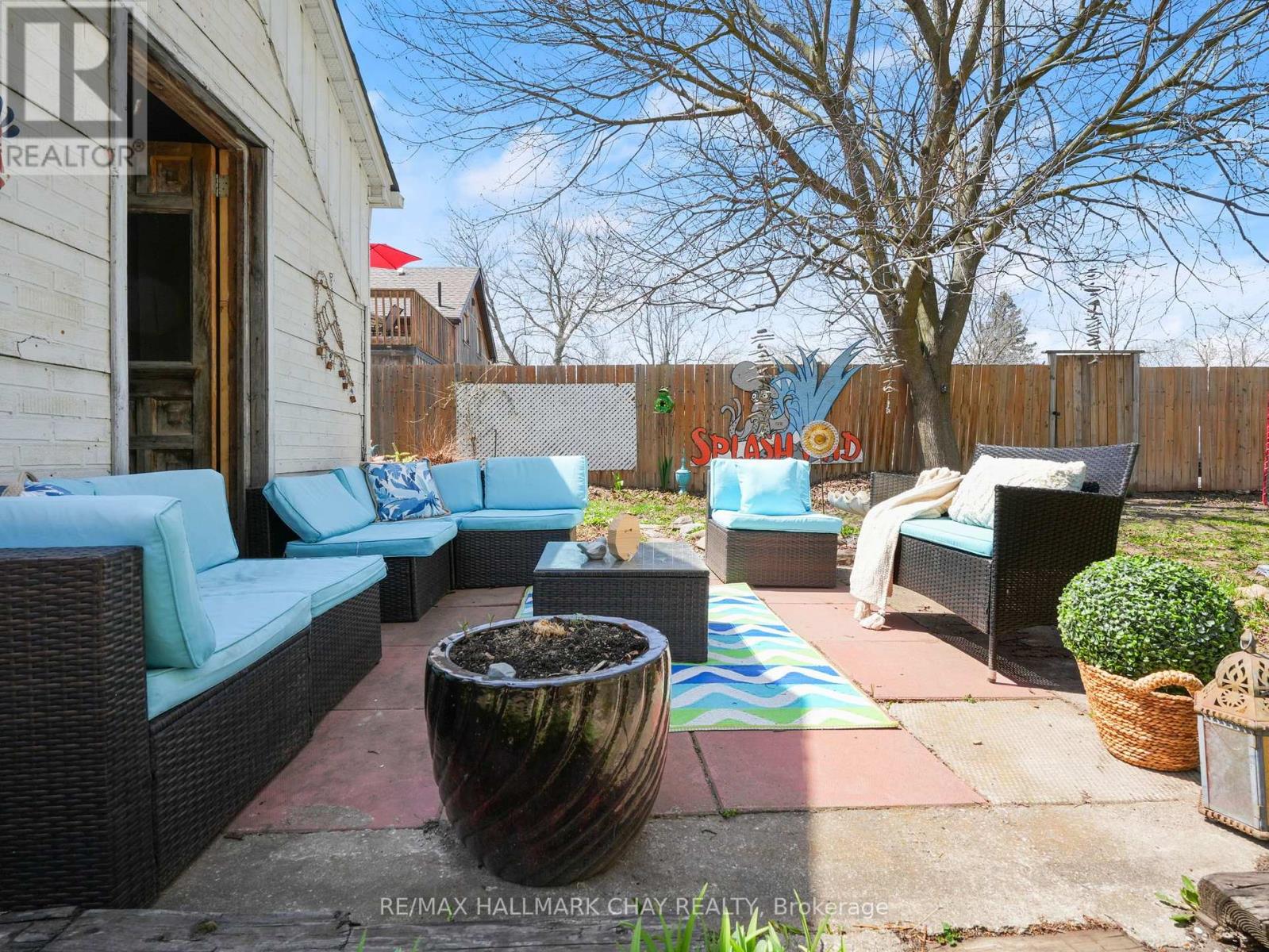 8116 MAIN STREET - 24