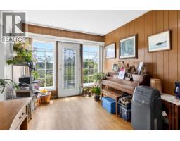 28203 Lougheed Highway, Maple Ridge, BC V2W1L1 Photo 11