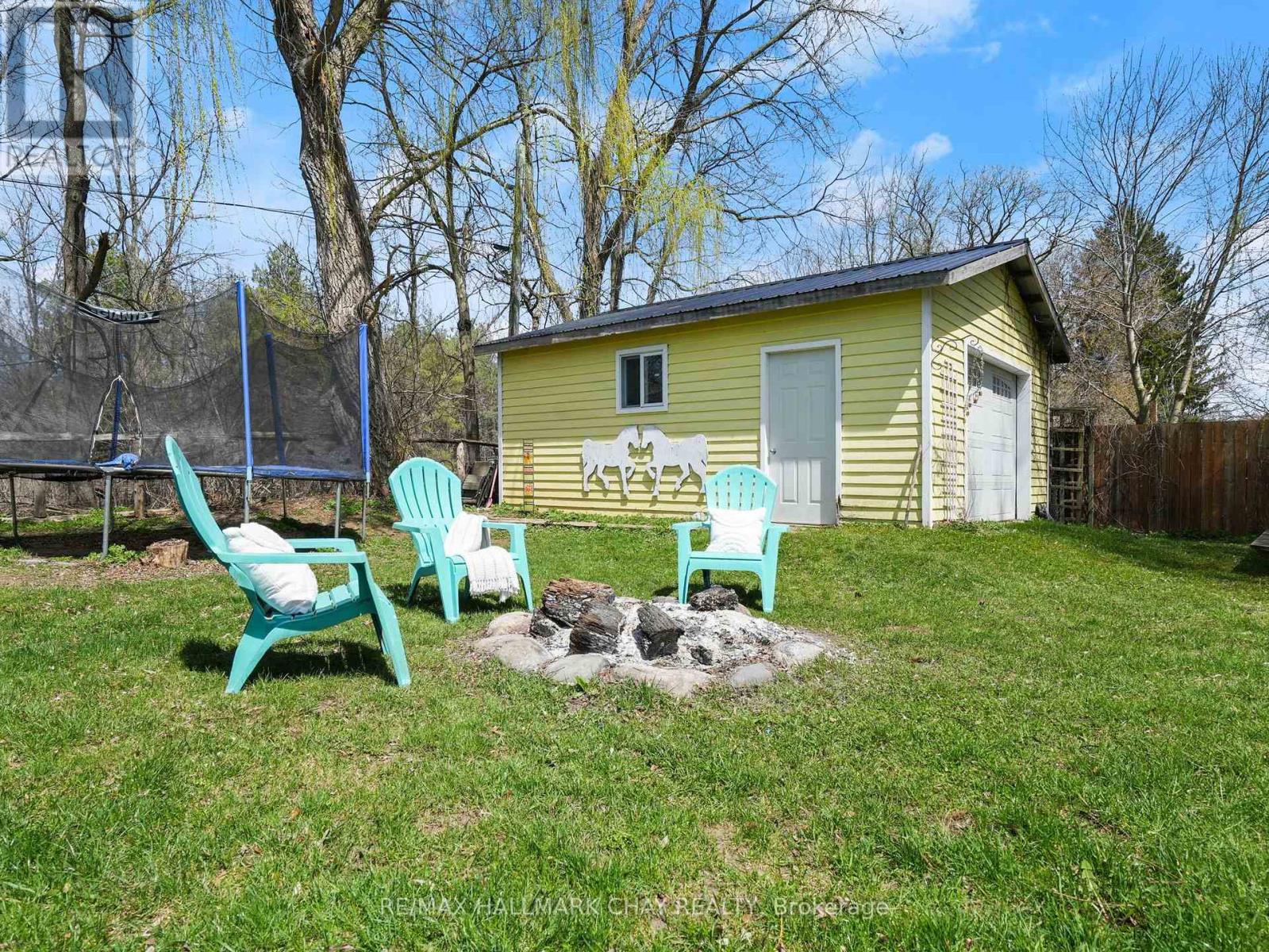 8116 Main Street, Adjala-Tosorontio, ON photo 31