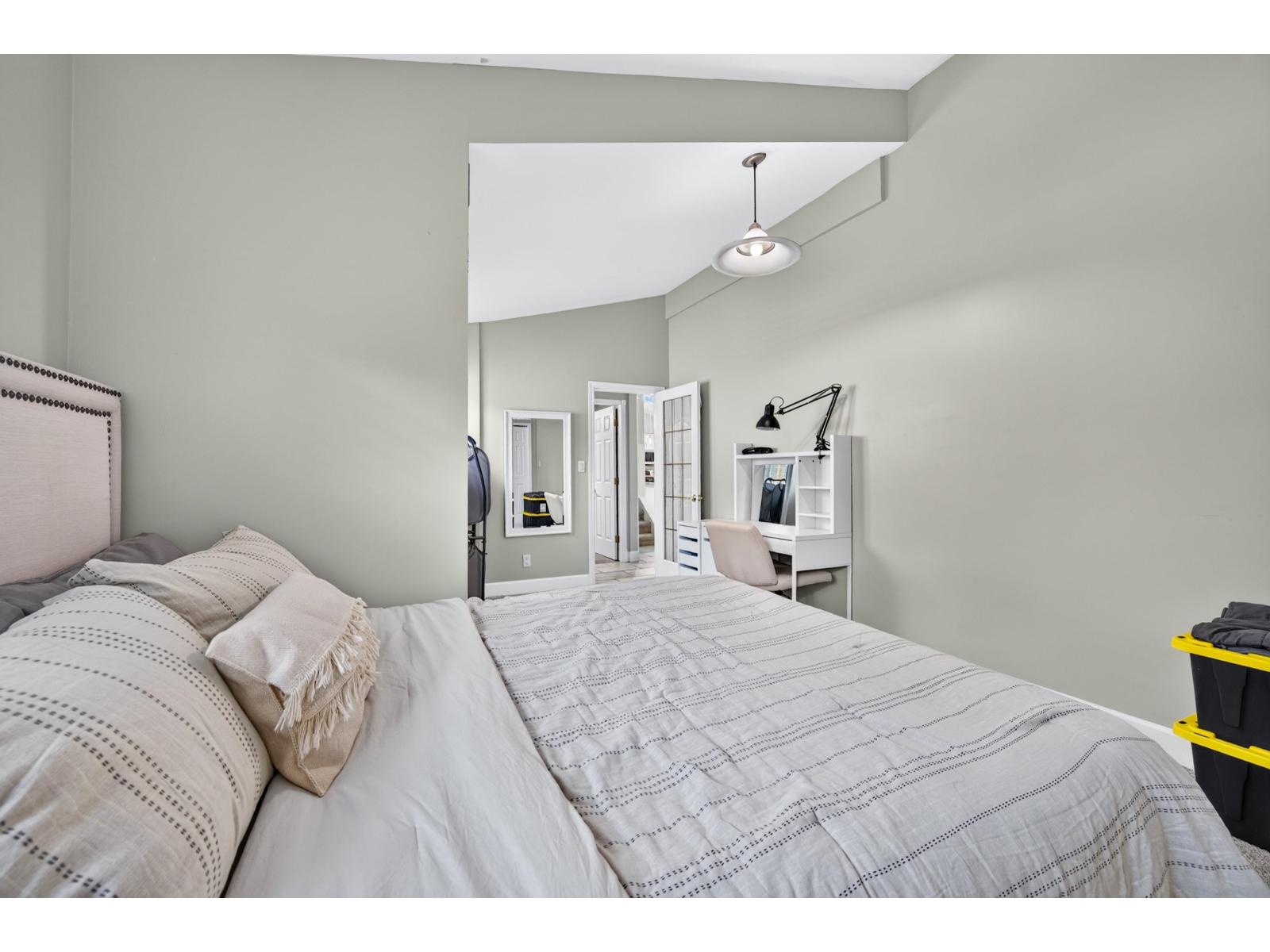 Photo of 21590 93A AVENUE 25
