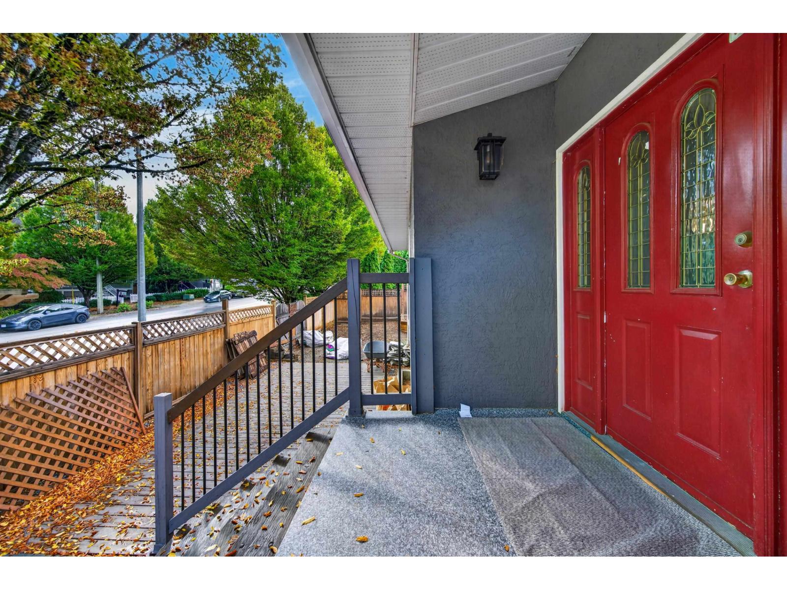 Photo of 21590 93A AVENUE 6