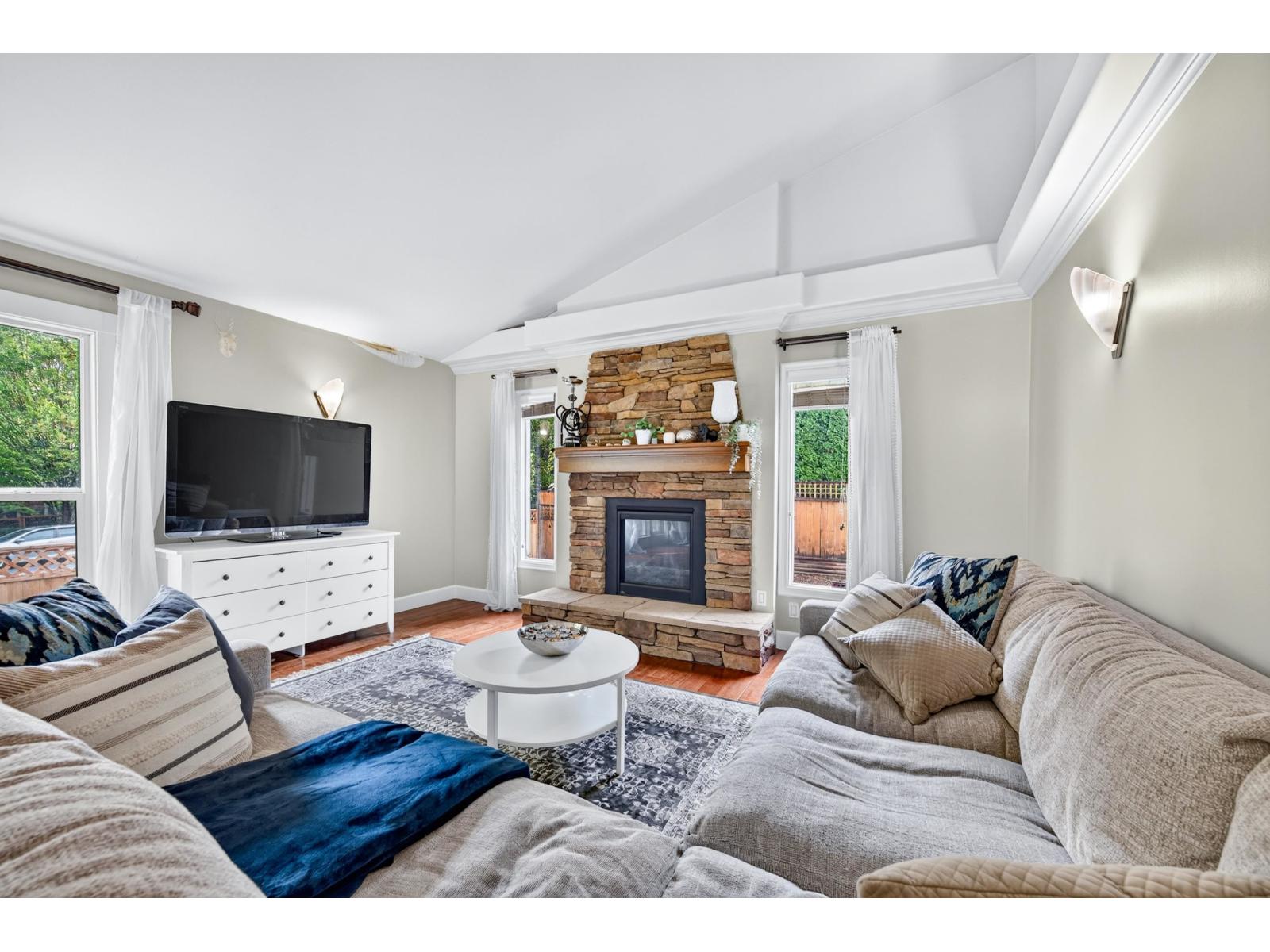 Photo of 21590 93A AVENUE 12