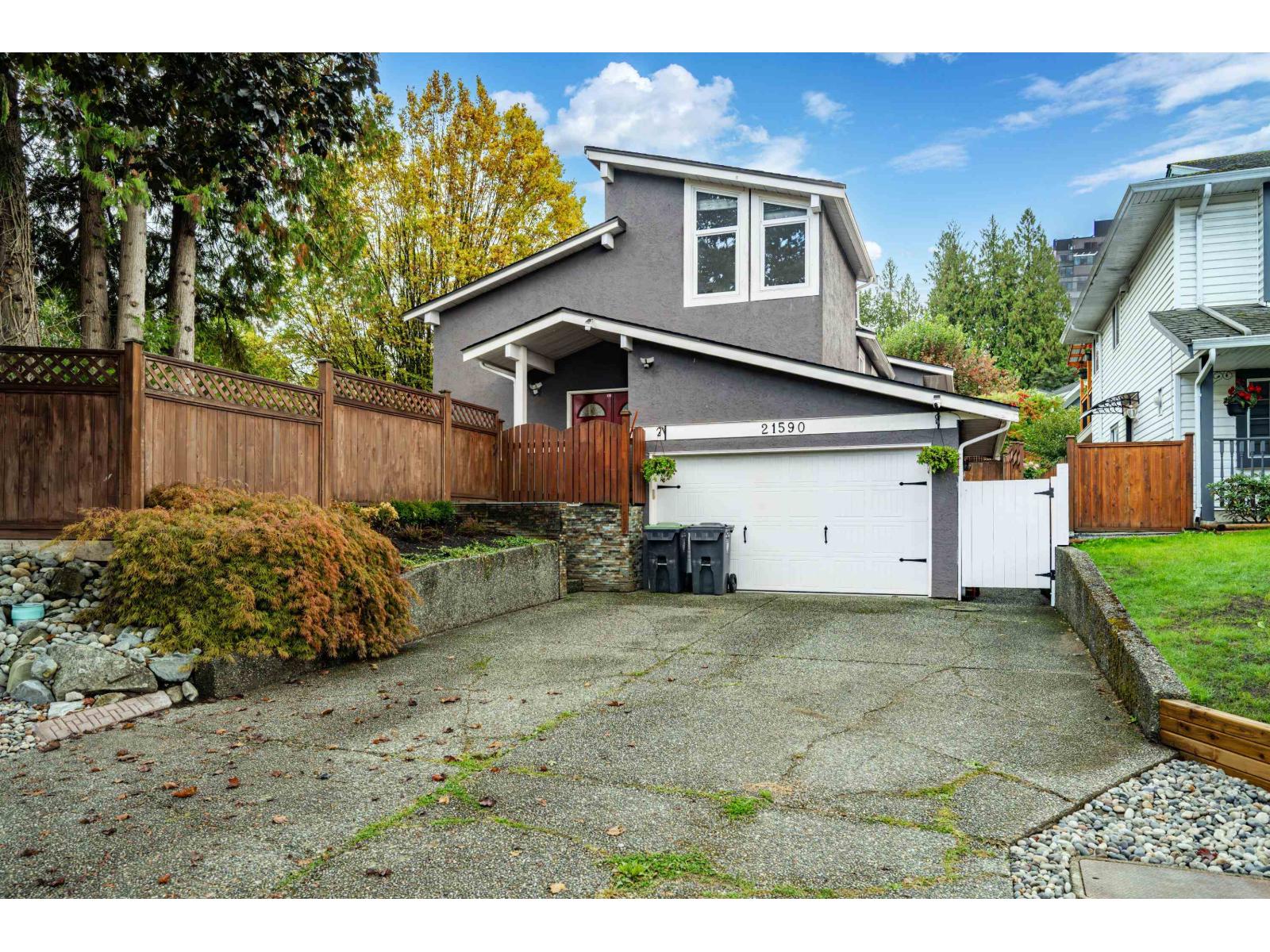 Photo of 21590 93A AVENUE 2