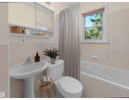 6810 110 St Nw, Edmonton, AB T6H3E7 Photo 55