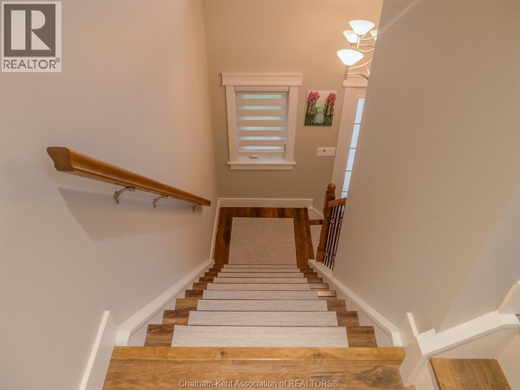 20 GOLODENROD COURT North East - Image 32