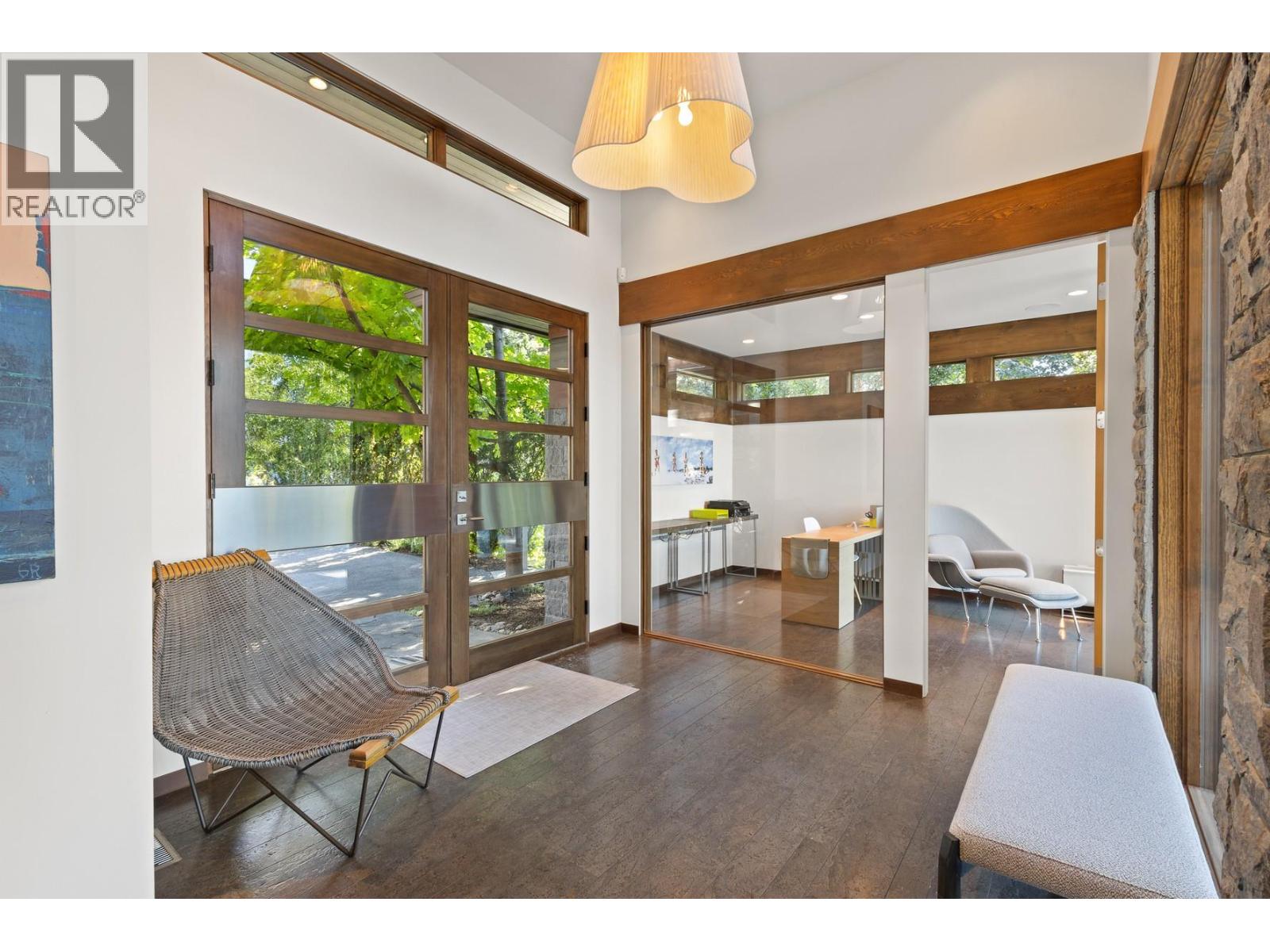 4896 Lakeshore Road, Kelowna - Image 1