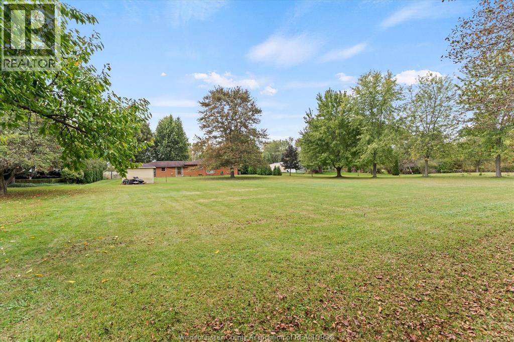 8605 SNAKE LANE - Image 36