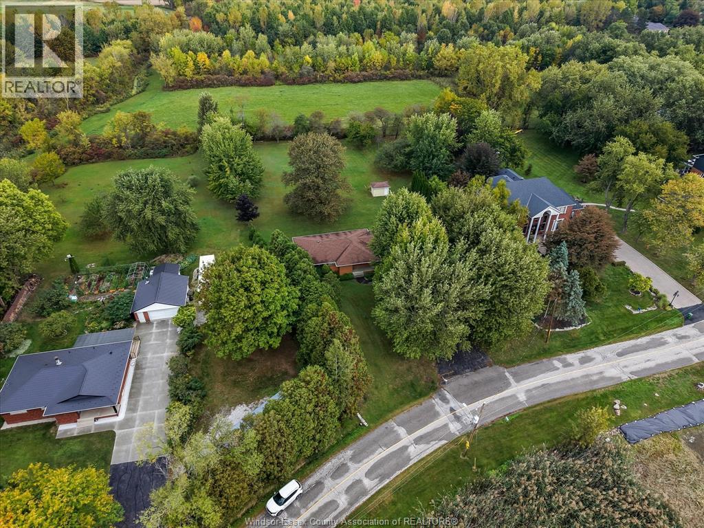 8605 SNAKE LANE - 41