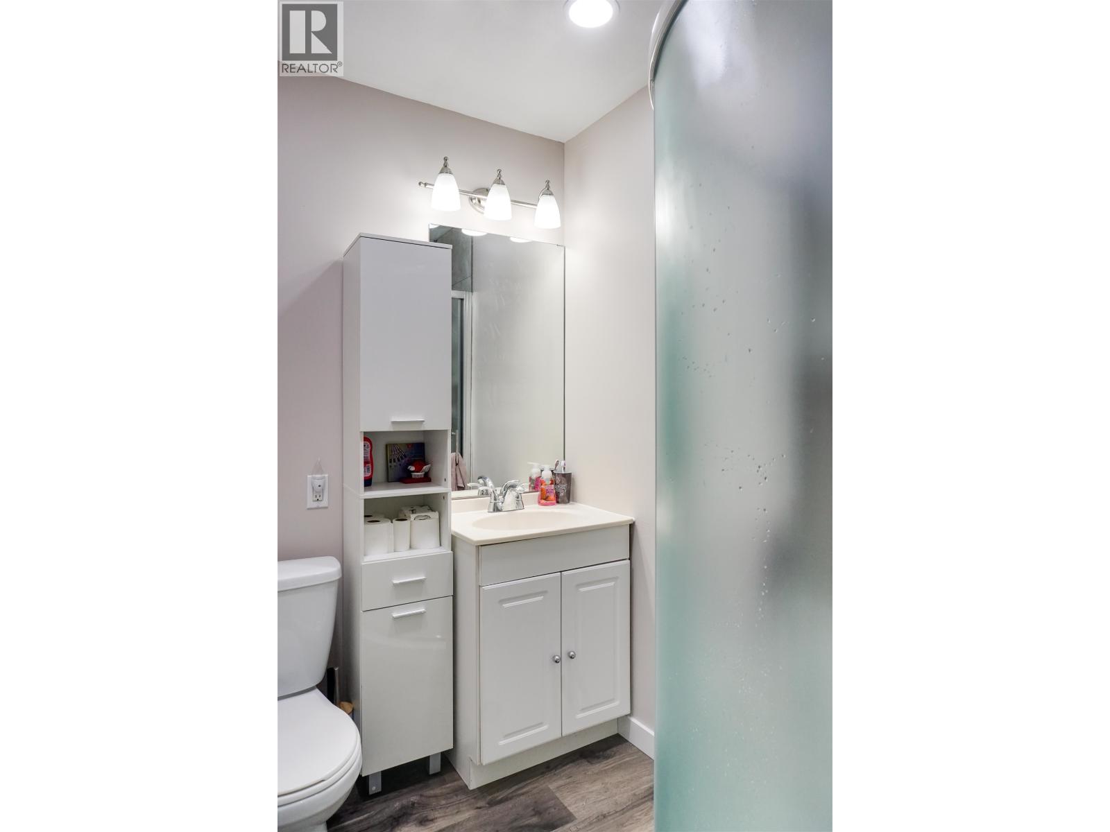 22 HAWK STREET - Image 13